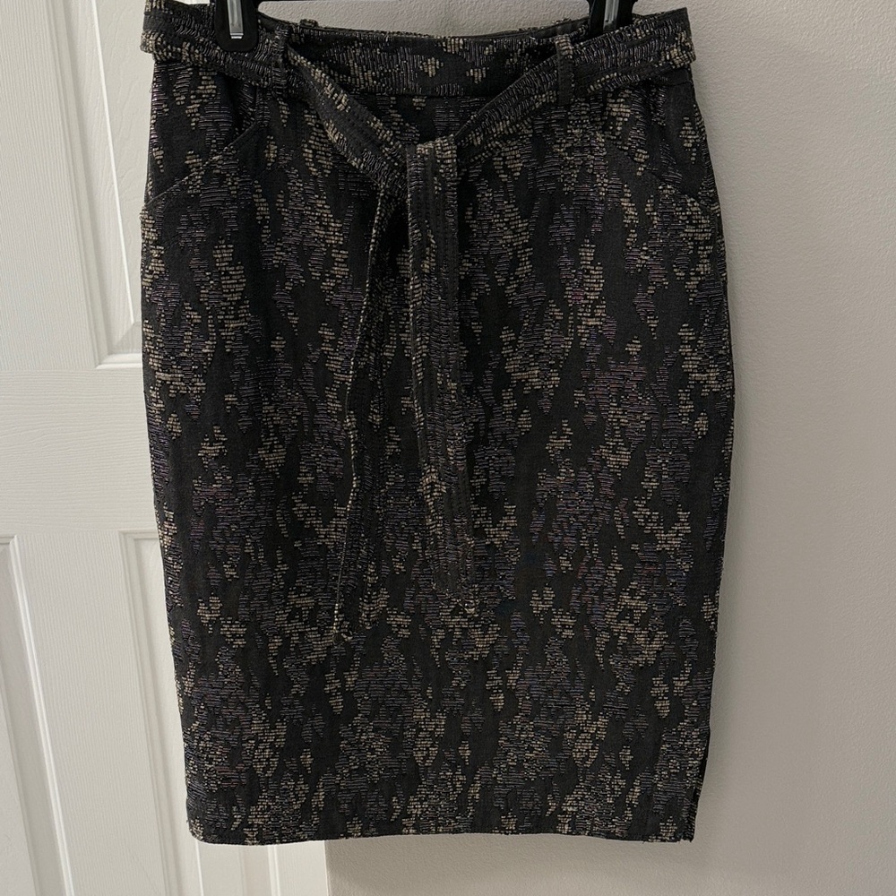 Banana Republic Gray Textured Pencil Skirt